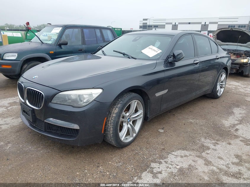 2013 BMW 750I