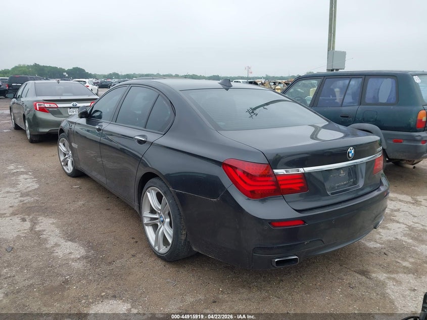 2013 BMW 750I