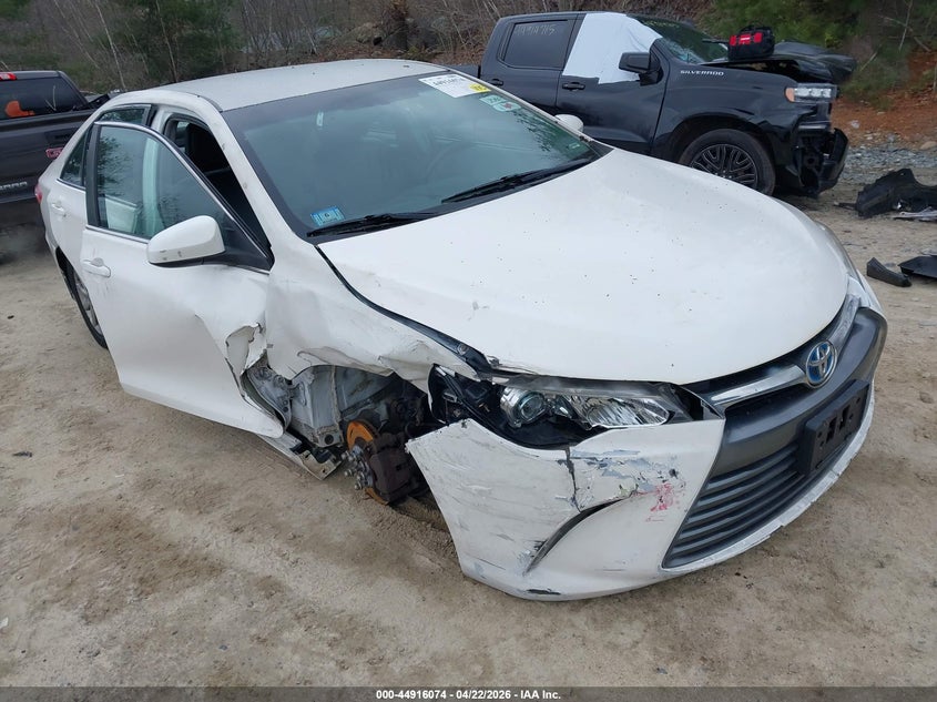 2015 TOYOTA CAMRY HYBRID/LE/XLE/SE