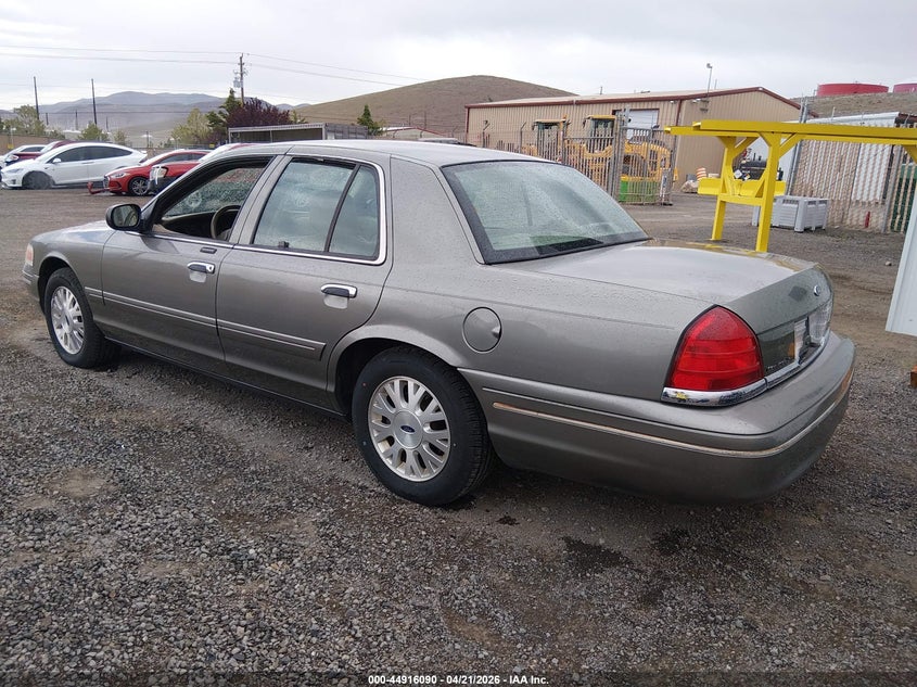 2004 Ford Crown Victoria Lx