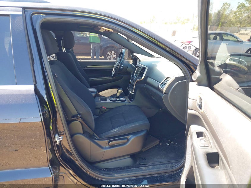 2017 Jeep Grand Cherokee Laredo 4X4