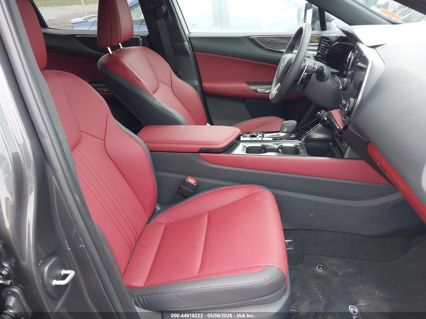 2026 LEXUS NX 350 auction photo 5