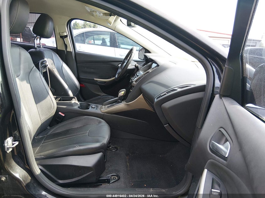 2012 Ford Focus 2.0 Sel black Lot 111044916402 Vin 1FAHP3M26CL381728