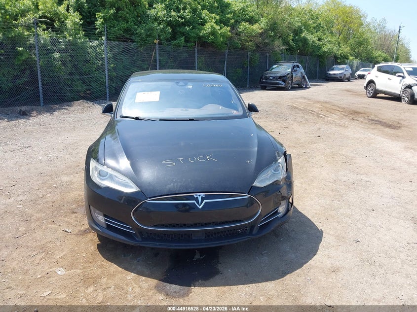 2015 Tesla Model S 60/70/85 VIN: 5YJSA1H11FFP73661 Lot: 44916528