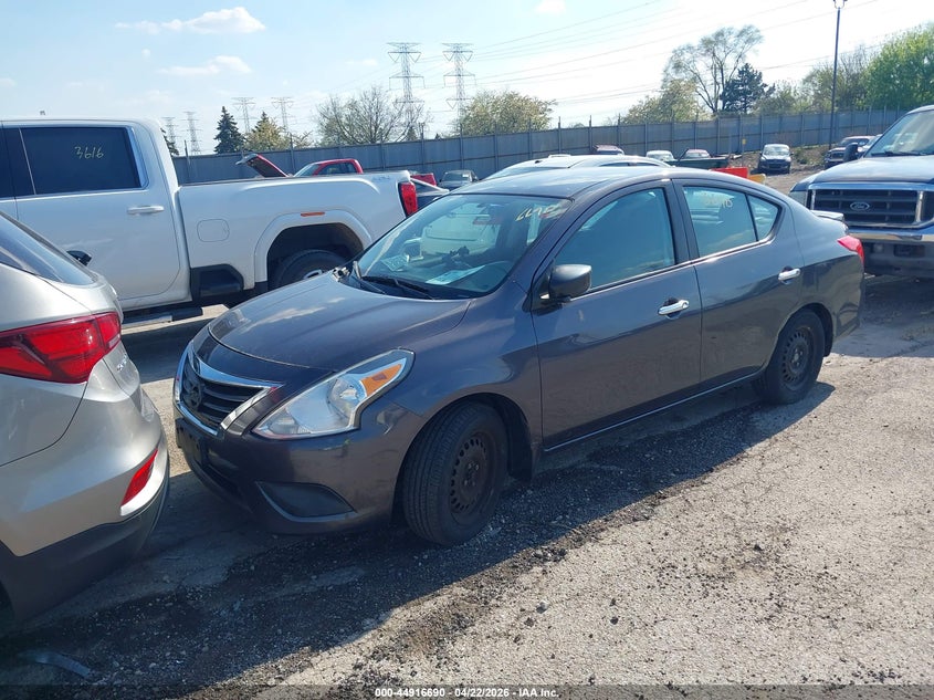2015 Nissan Versa 1.6 Sv