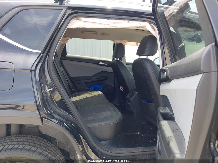 2023 VOLKSWAGEN TAOS auction photo 8
