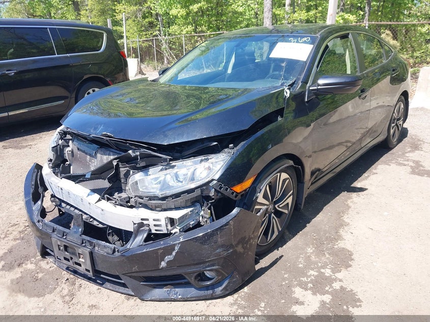 VIN JHMFC1F37JX034310 2018 HONDA CIVIC EX-T
