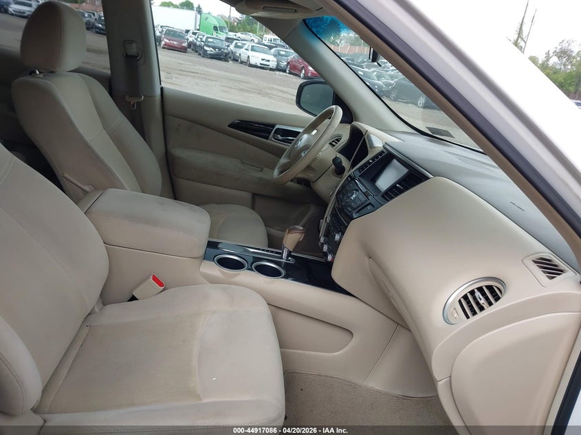 2013 Nissan Pathfinder Sv