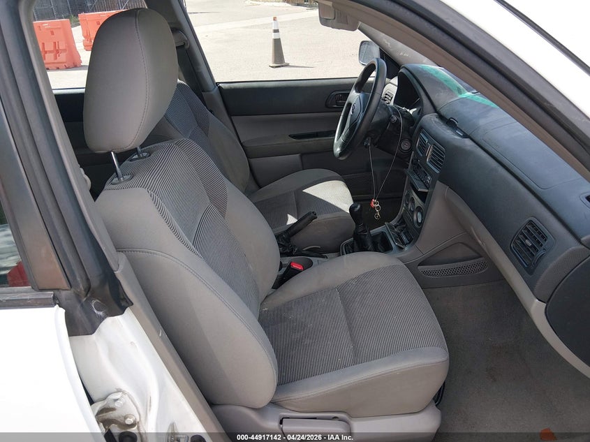 2006 SUBARU FORESTER auction photo 5