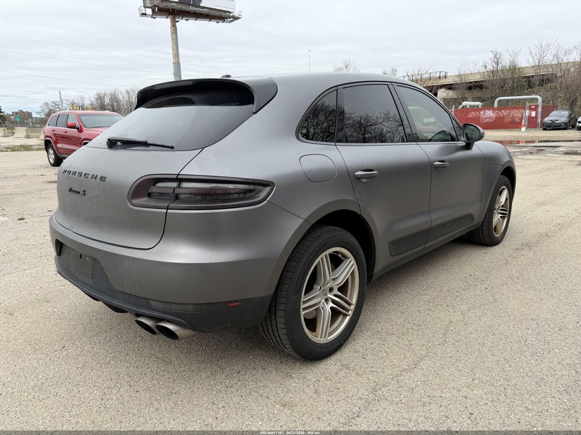 2016 Porsche Macan S