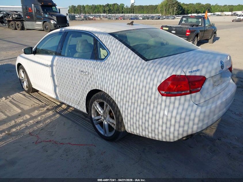 2014 Volkswagen Passat 1.8T Se