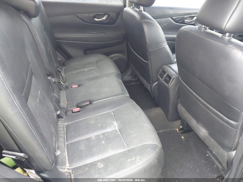 VIN 5N1AT2MT5HC871932 2017 NISSAN ROGUE SL