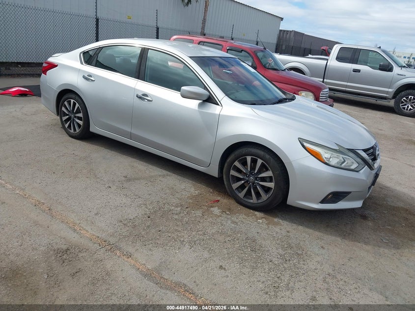 NISSAN ALTIMA 2.5 SV 2017