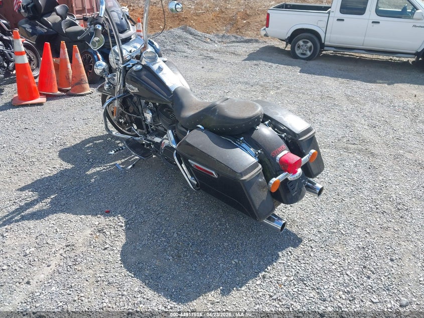 2016 HARLEY-DAVIDSON FLHR auction photo 3