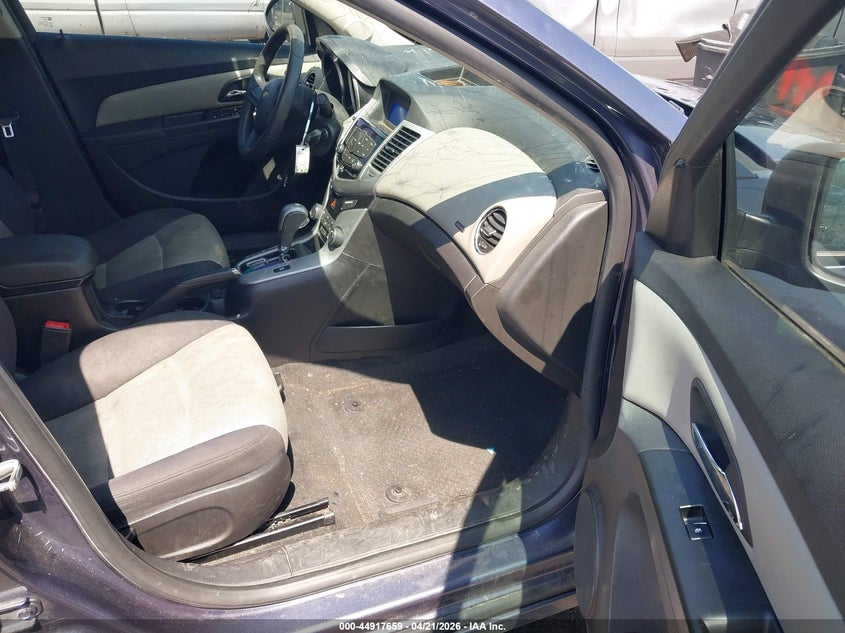 2013 Chevrolet Cruze Ls Auto