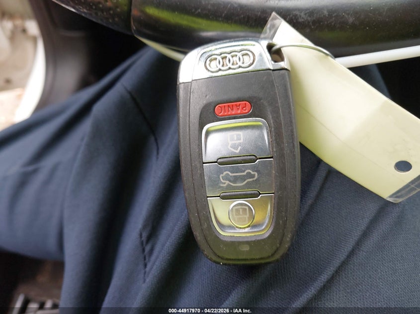 2011 Audi A5 2.0T Premium VIN: WAULFAFR6BA030492 Lot: 44917970