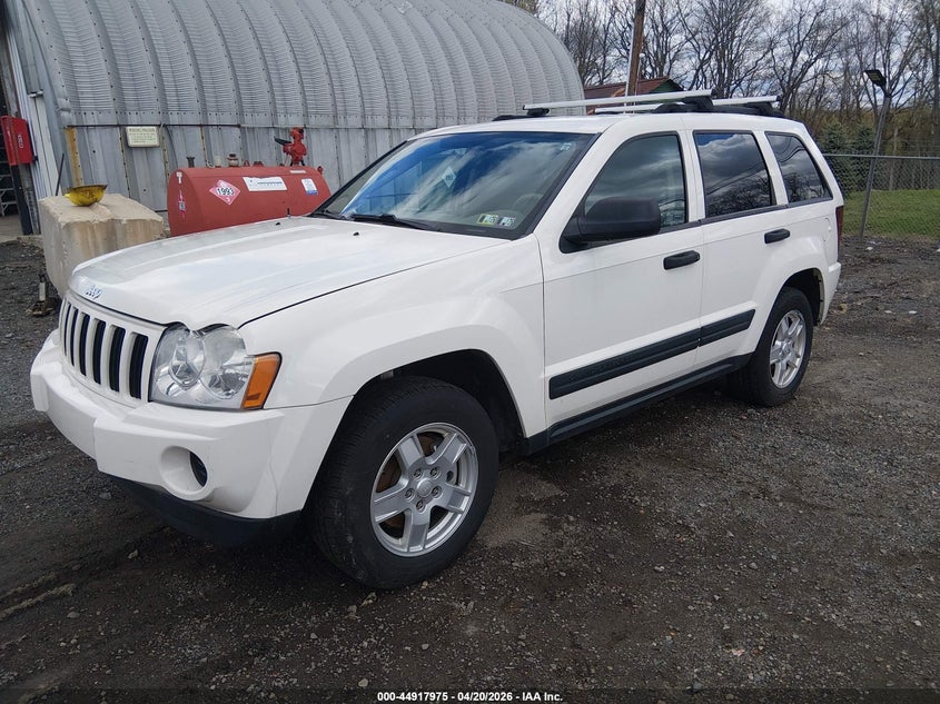 2006 Jeep Grand Cherokee Laredo
