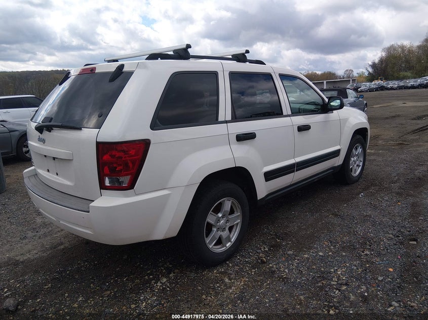 2006 Jeep Grand Cherokee Laredo