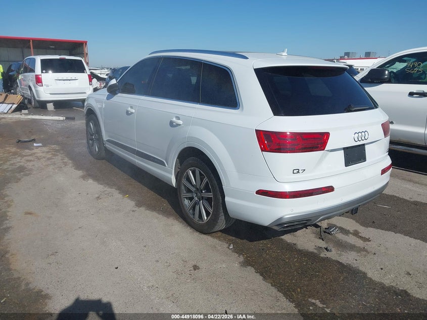 Vin: wa1vaaf75jd040236, lot: 45415475, audi q7 3.0t premium 20183