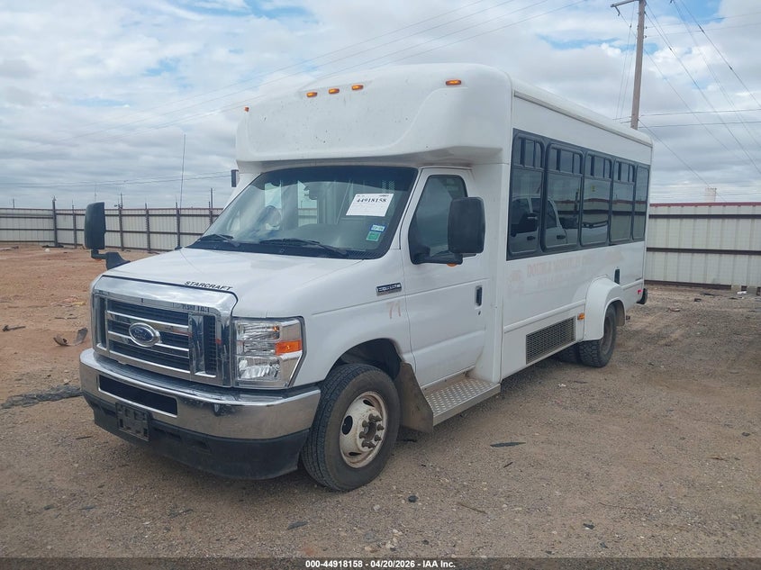 2021 Ford E-350 Cutaway