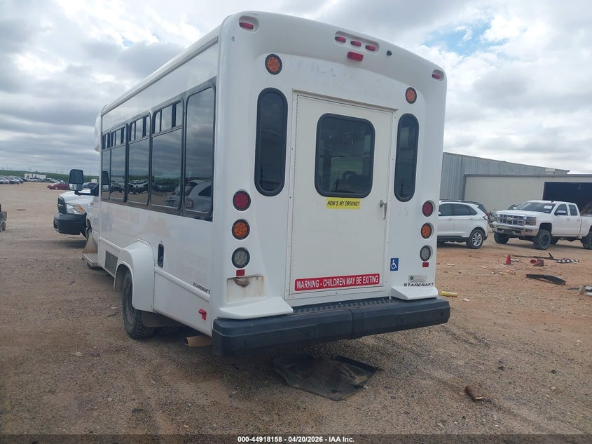 2021 Ford E-350 Cutaway
