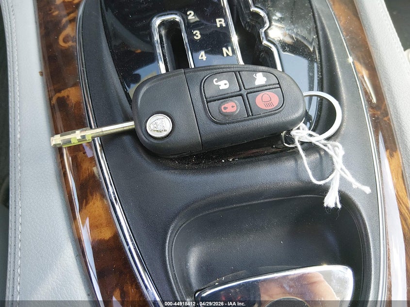 2005 Jaguar Xj Xj8 L VIN: SAJWA79C25SG48050 Lot: 44918412