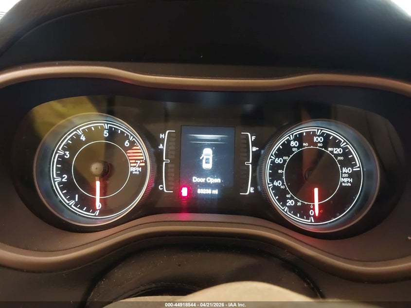 2016 JEEP CHEROKEE auction photo 7