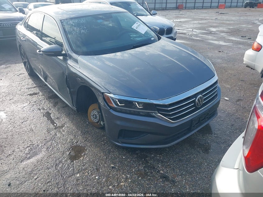 2022 VOLKSWAGEN PASSAT 2.0T SE