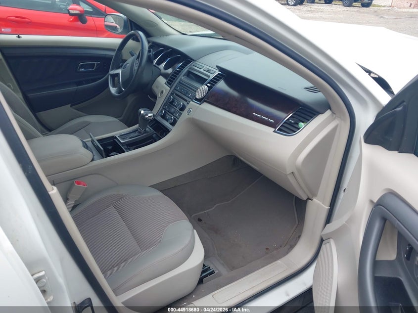 2011 Ford Taurus Sel