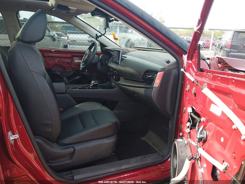 2023 NISSAN ROGUE auction photo 5
