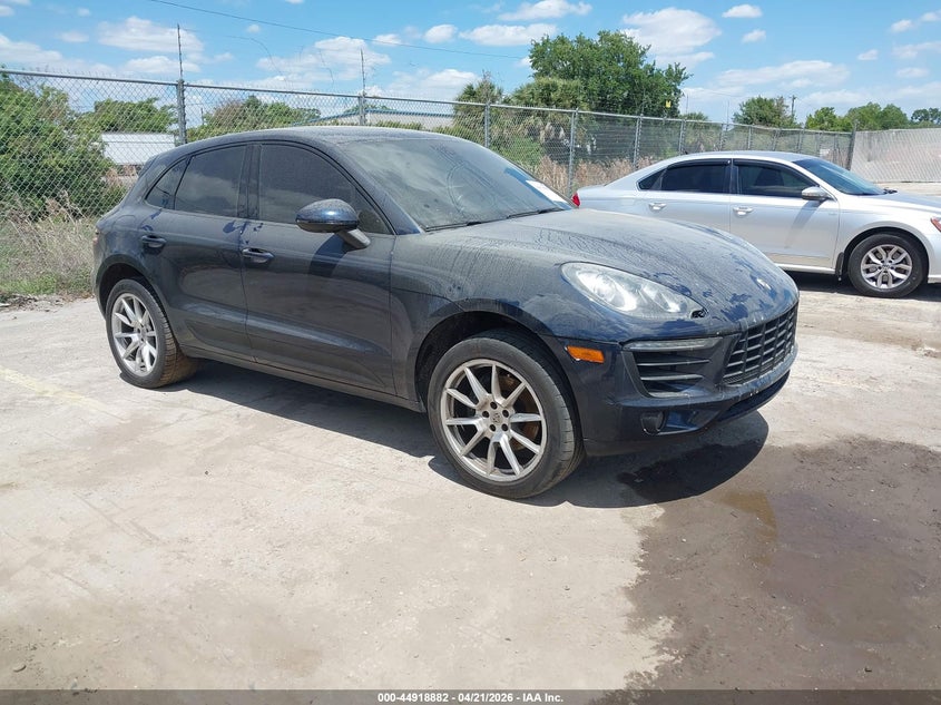 2017 PORSCHE MACAN