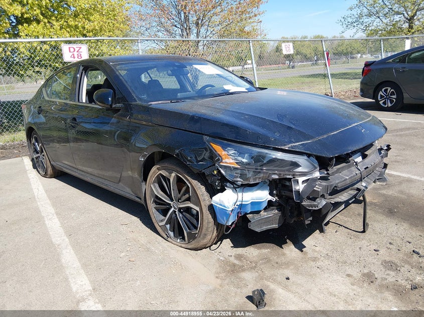 2025 NISSAN ALTIMA SR FWD