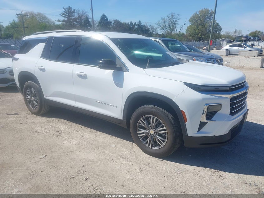 2025 CHEVROLET TRAVERSE FWD LT