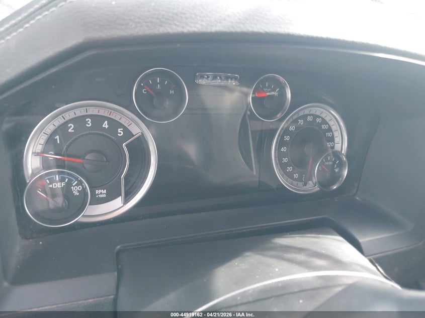 2016 RAM 2500 LARAMIE · Фото 7