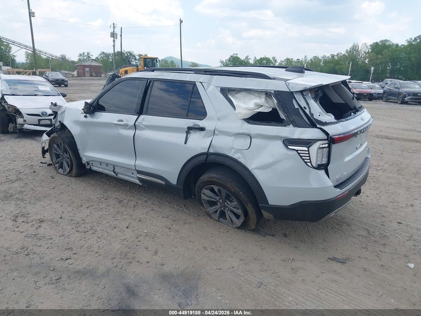 Vin: 1fmuk8dh5sgb28248, lot: 45416567, ford explorer active 20253