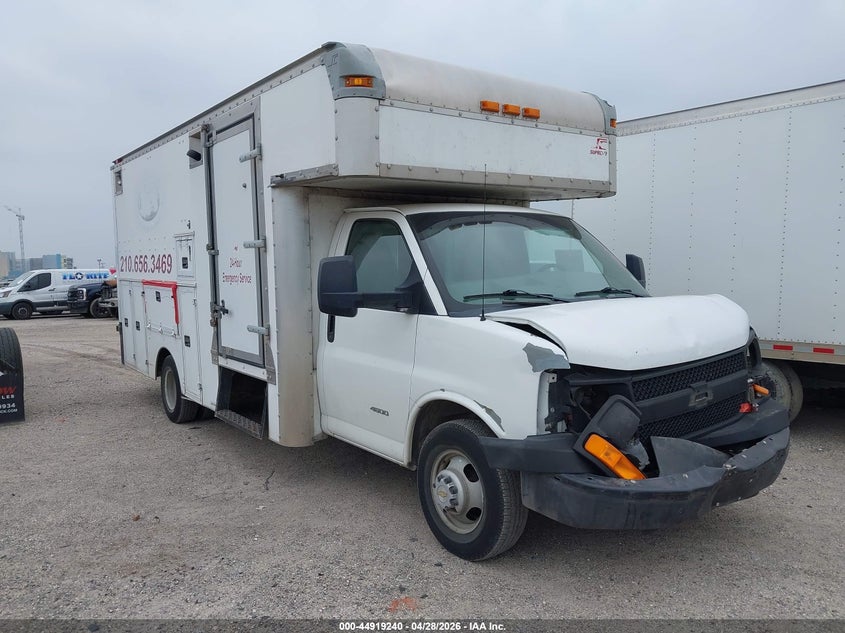 2012 CHEVROLET EXPRESS CUTAWAY 4500 SERIES