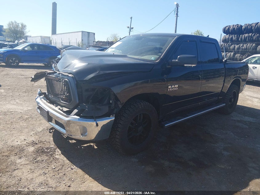 Vin: 1c6rr7lg8hs538841, lot: 45416632, ram 1500 big horn  4x4 5'7 box 20172