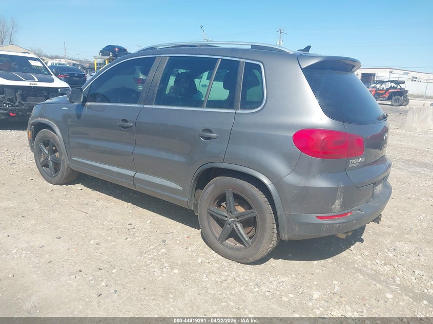 2014 Volkswagen Tiguan R-Line