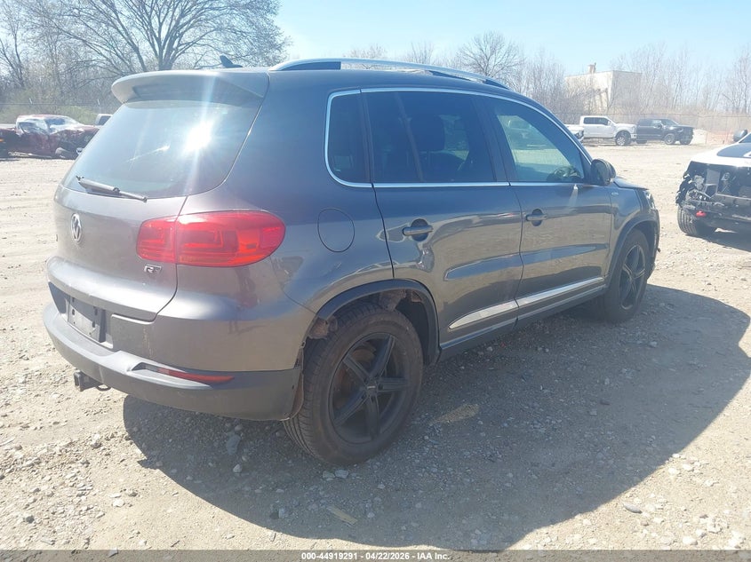 2014 Volkswagen Tiguan R-Line