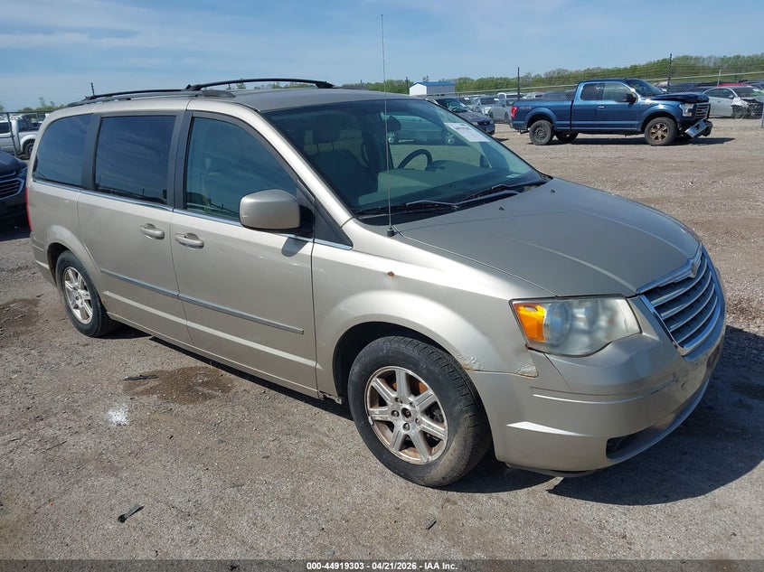 2009 Chrysler Town & Country Touring
