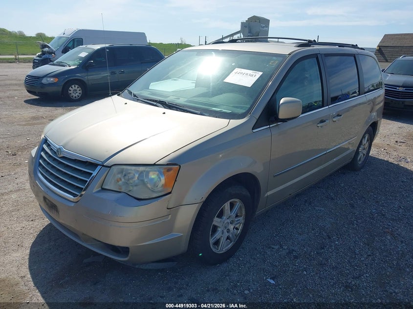2009 Chrysler Town & Country Touring