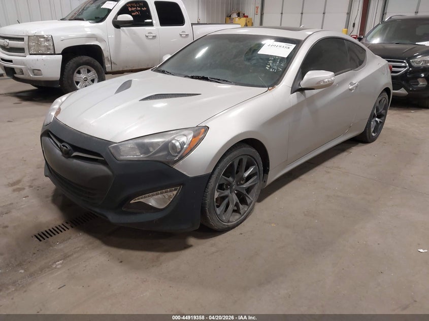 2013 Hyundai Genesis 3.8 Grand Touring