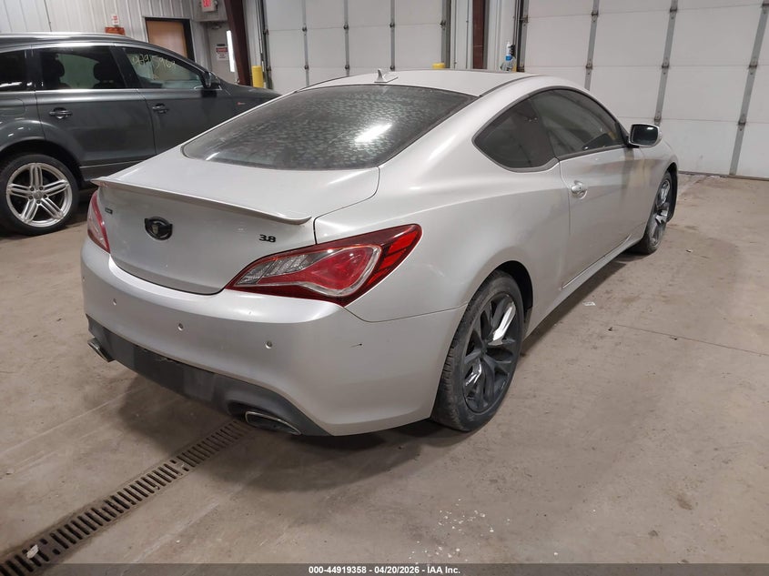 2013 Hyundai Genesis 3.8 Grand Touring