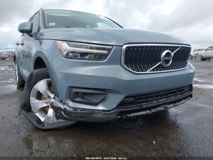 2021 Volvo Xc40 T5 Momentum VIN: YV4162UK1M2452296 Lot: 44919478
