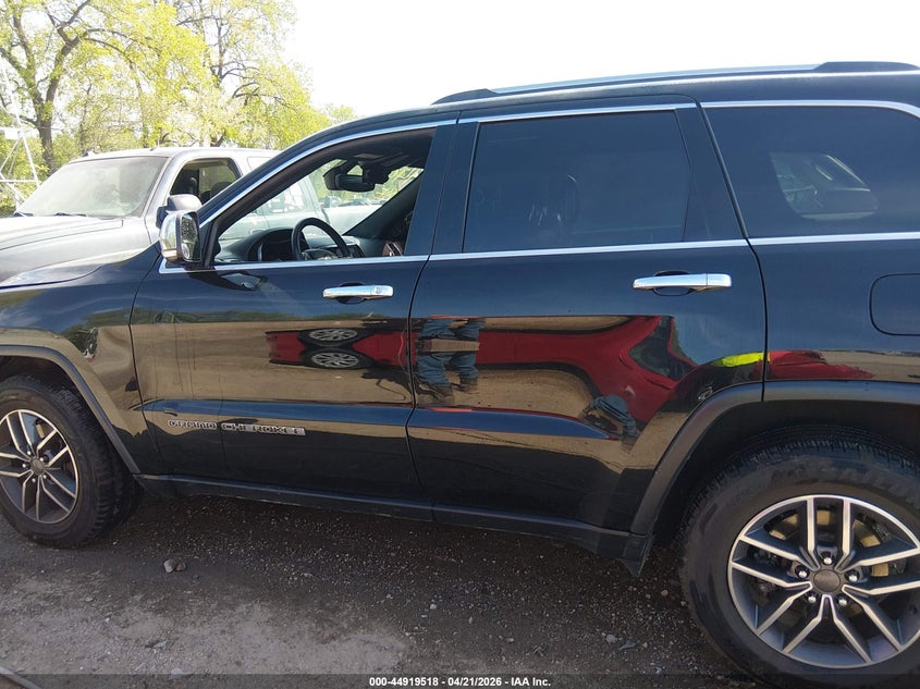 JEEP GRAND CHEROKEE - zdjęcie 15