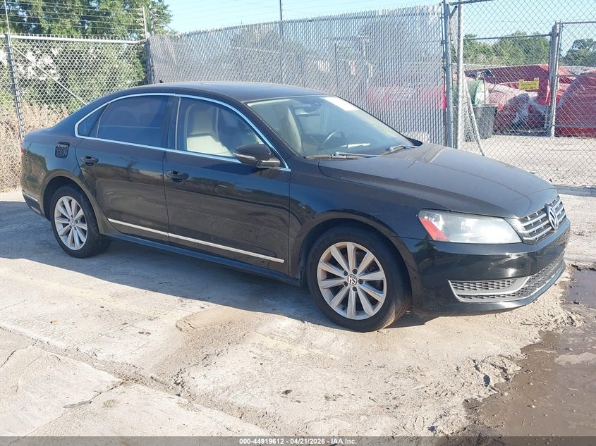 2012 Volkswagen Passat 2.5L Sel