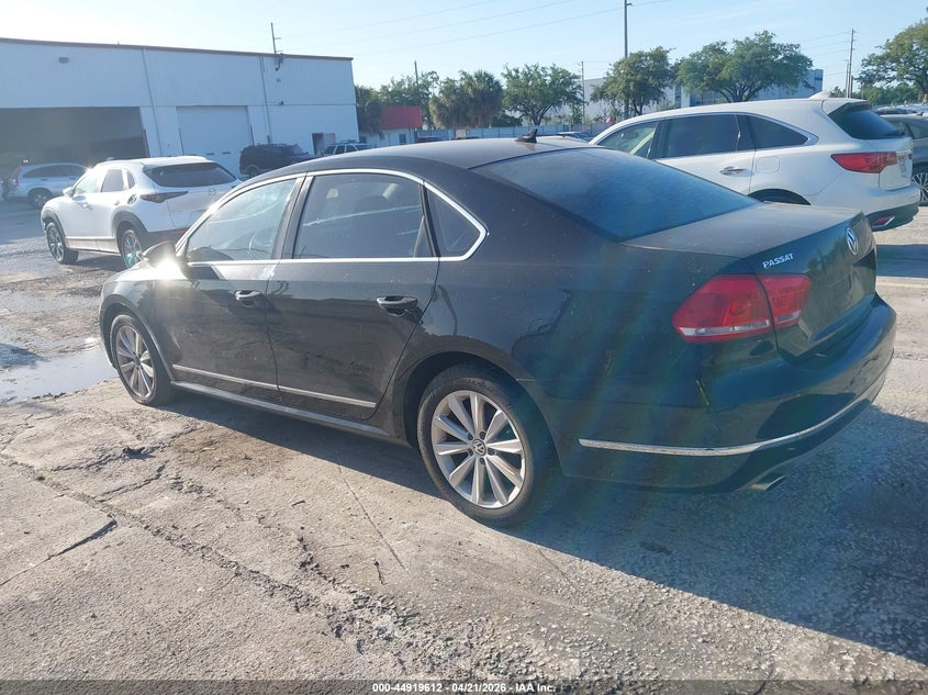 2012 Volkswagen Passat 2.5L Sel
