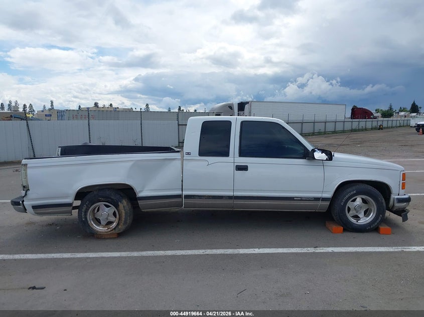 1995 GMC Sierra C1500 VIN: 2GTEC19K7S1501210 Lot: 44919664