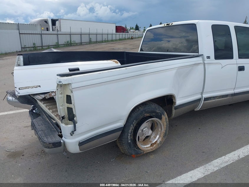 1995 GMC Sierra C1500 VIN: 2GTEC19K7S1501210 Lot: 44919664