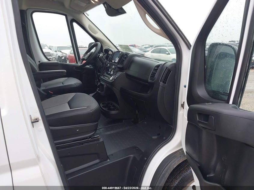 2025 Ram Promaster 2500 Tradesman Low Roof 136 Wb W/Pass Seat